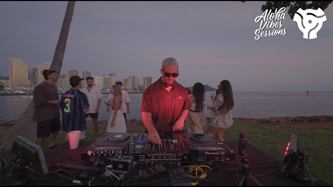 Nico Moon at Aloha Vibes Sessions in Honolulu